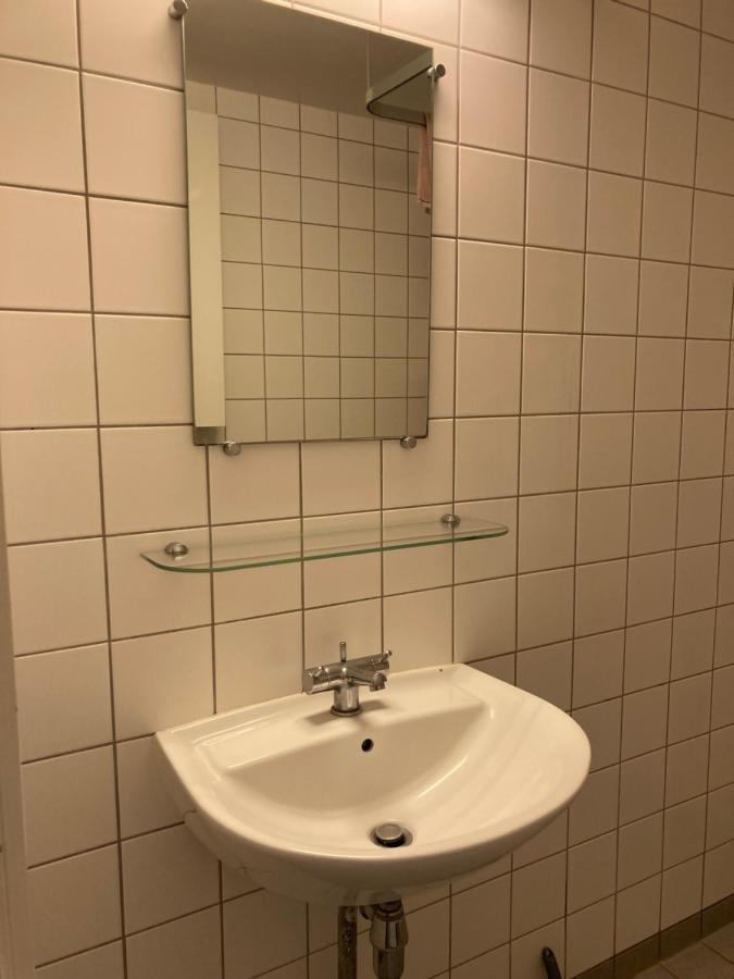 400 M From Metro Modern Cozy Leilighet *
