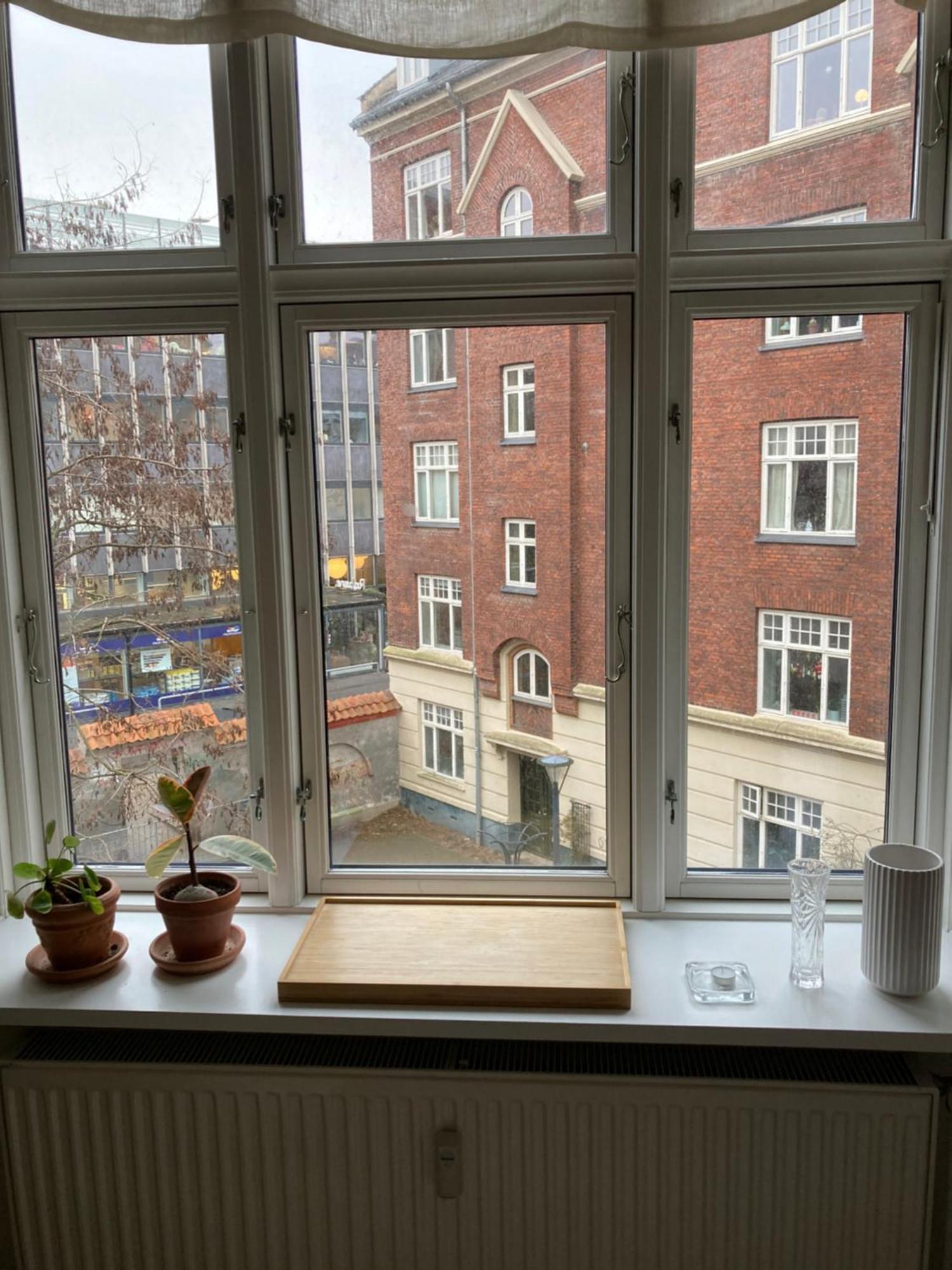 400 M From Metro Modern Cozy Leilighet